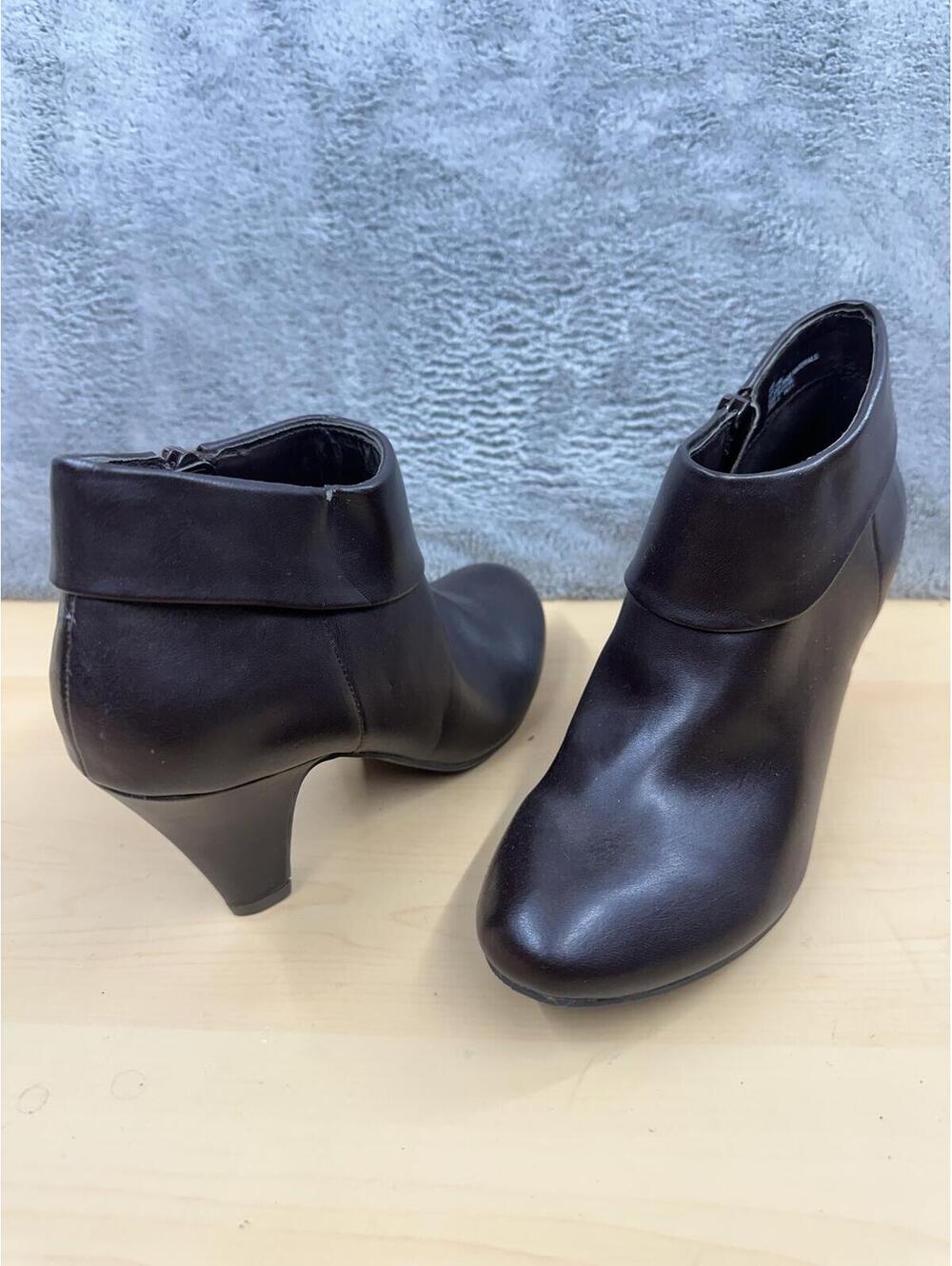 East 5th Black Ankle Booties Heeled Zip Booties